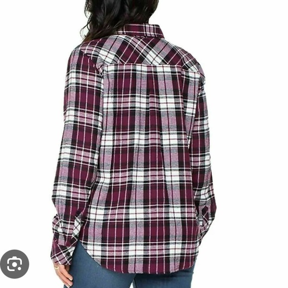 Well Worn Burgundy and White Plaid Button-Down Shirt - Picture 2 of 7